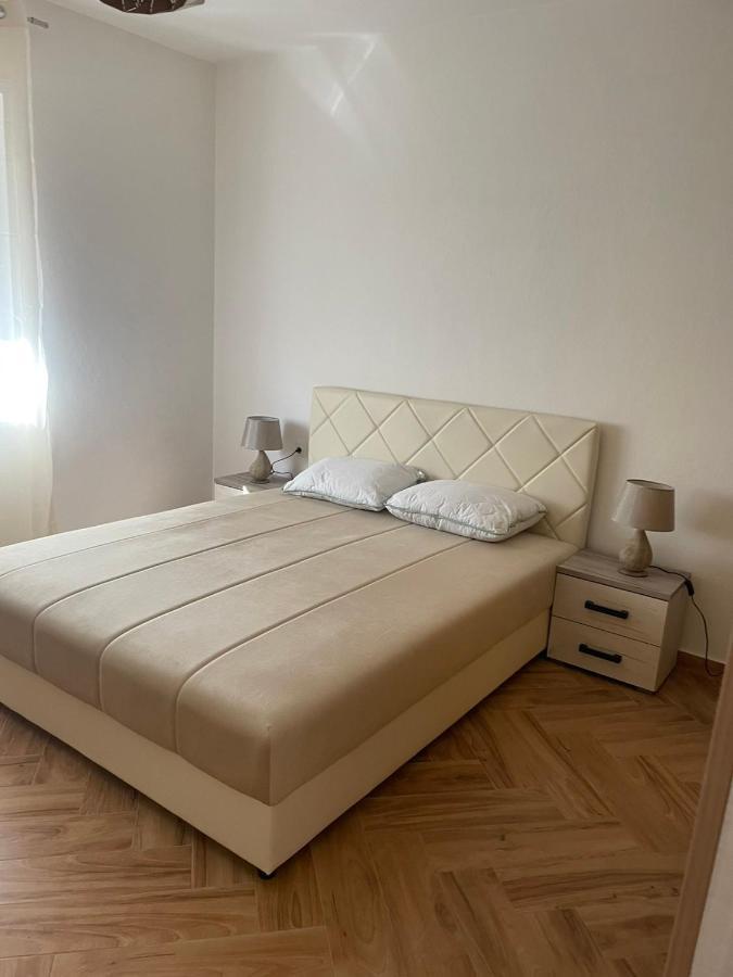 Villa Nilić Bar Esterno foto